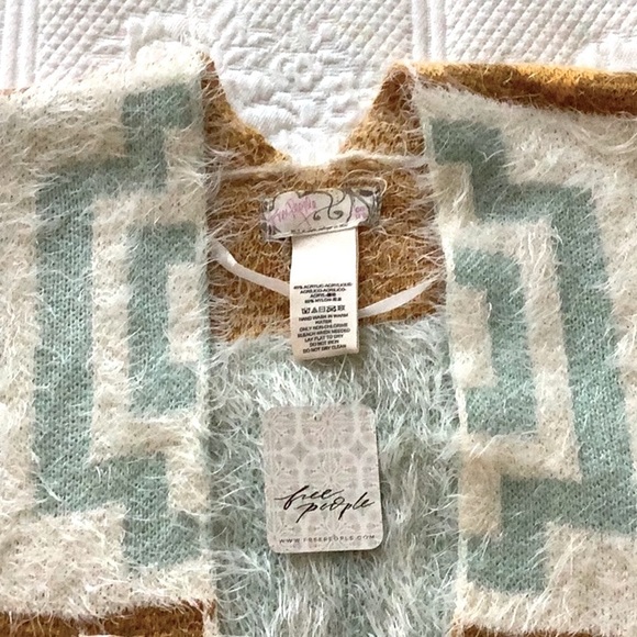 NWT Free People Sweater Cardigan Kimono Wrap Poncho Cozy Diamondback OS - Picture 9 of 9